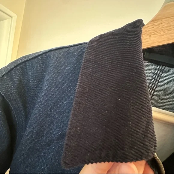 Uniqlo Women Navy Boyfriend Denim Jacket with Black Corduroy Collar Like New - Picture 6 of 7